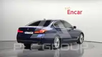 2021 BMW 530