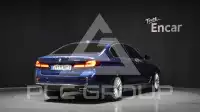 2021 BMW 530