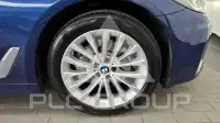 2021 BMW 530
