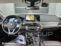 2021 BMW 523
