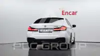 2021 BMW 535