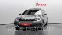 2021 BMW 740