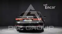 2021 BMW 740
