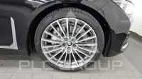2021 BMW 740