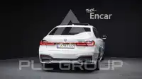 2021 BMW 740M