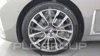 2021 BMW 730M
