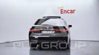 2021 BMW 745M