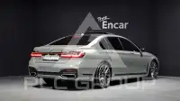 2021 BMW 730M