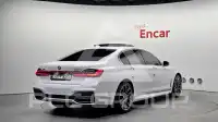 2021 BMW 740M