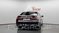 2021 BMW 740