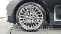 2021 BMW 740