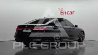 2021 BMW 730M