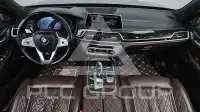 2021 BMW 730