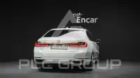 2021 BMW 740