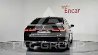 2021 BMW 740