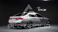2021 BMW 730M