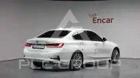2021 BMW 330
