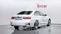 2021 BMW 330