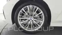 2021 BMW 320