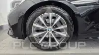 2021 BMW 320