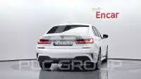 2021 BMW 320M