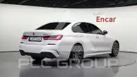 2021 BMW 320M