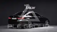 2021 BMW 320