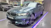 2021 BMW 320