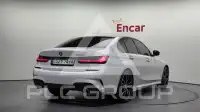 2021 BMW 320M