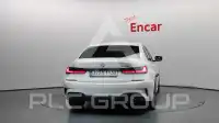 2021 BMW 320