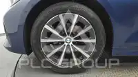 2021 BMW 320