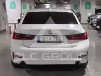2021 BMW 320