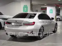 2021 BMW 320