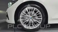 2021 BMW 320