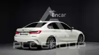 2021 BMW 320M