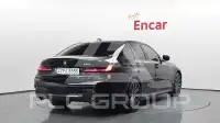 2021 BMW 320M