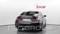 2021 BMW 320M