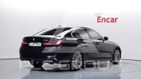 2021 BMW 320