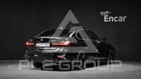 2021 BMW 320