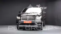 2021 Lincoln NAVIGATOR