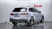 2021 Audi Q7