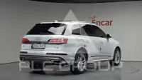 2021 Audi Q7