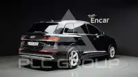 2021 Audi Q7