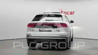 2021 Audi Q8