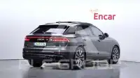 2021 Audi Q8