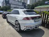 2021 Audi Q8