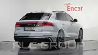 2021 Audi Q8