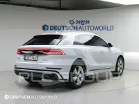2021 Audi Q8