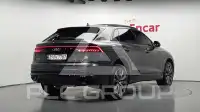 2021 Audi Q8
