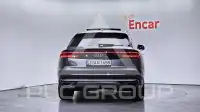 2021 Audi Q8